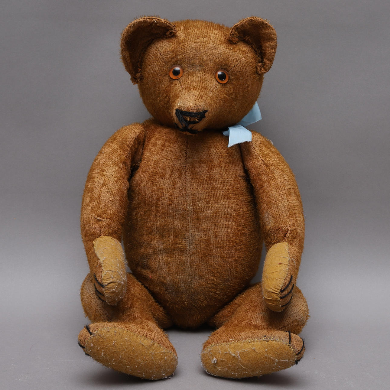 TEDDY, Strohfüllung, erste Hälfte des 20. Jahrhunderts.