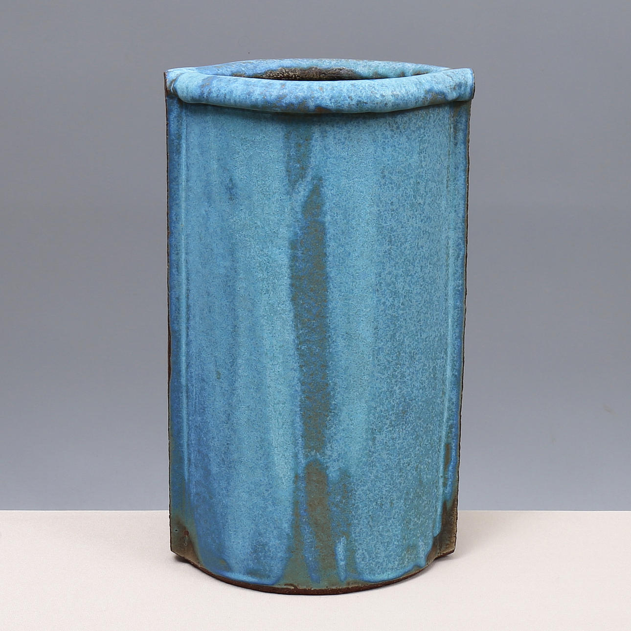 Vas, stengods,1900-tal.