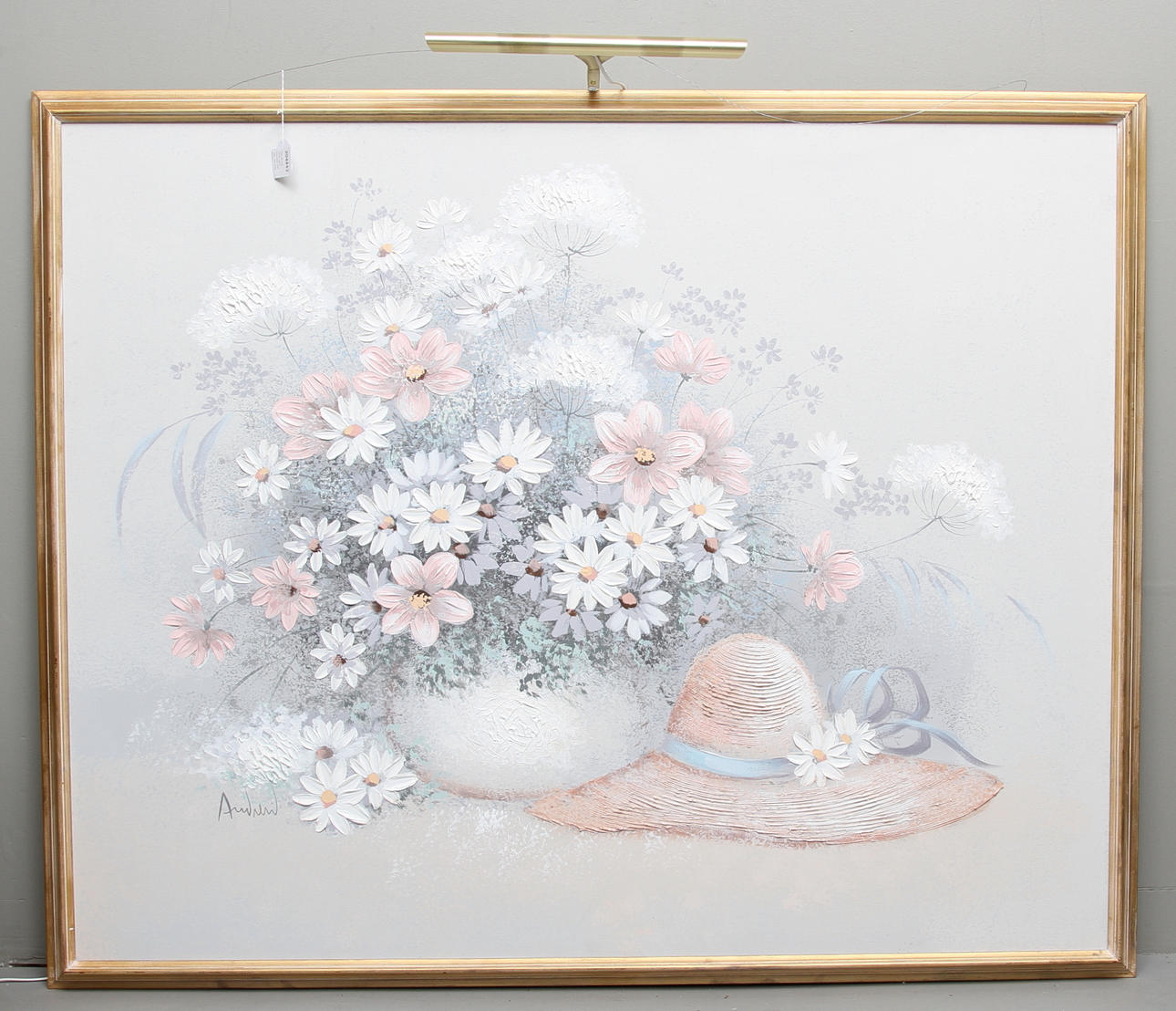 Olja på duk, motiv med blommor och hatt, signerad Andrew.