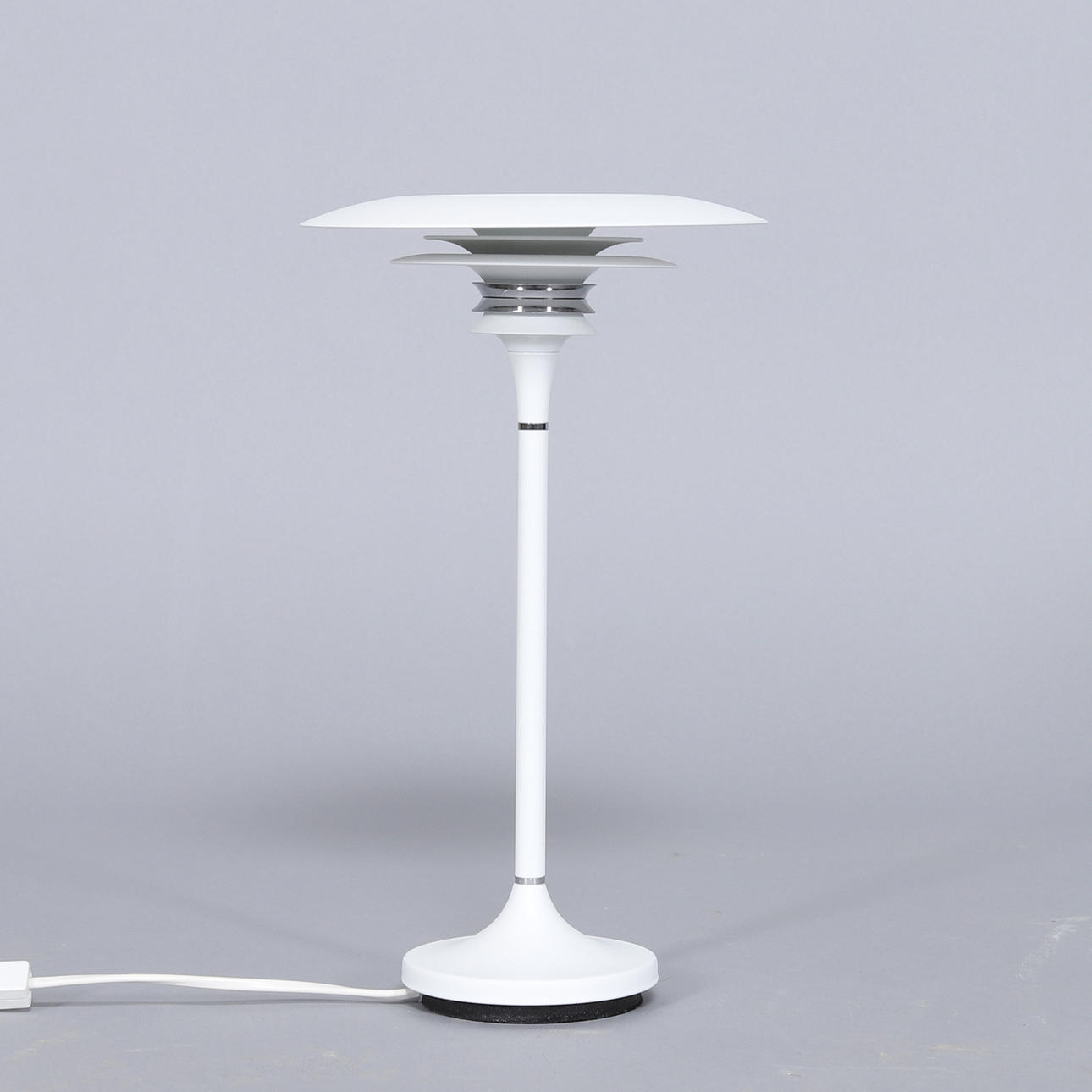 BORDSLAMPA, "Diablo", Belid Lighting, samtida.