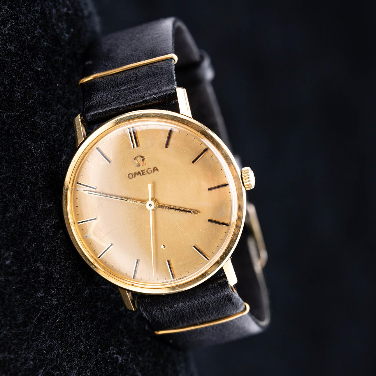 Omega herrklocka 18 kt guld.