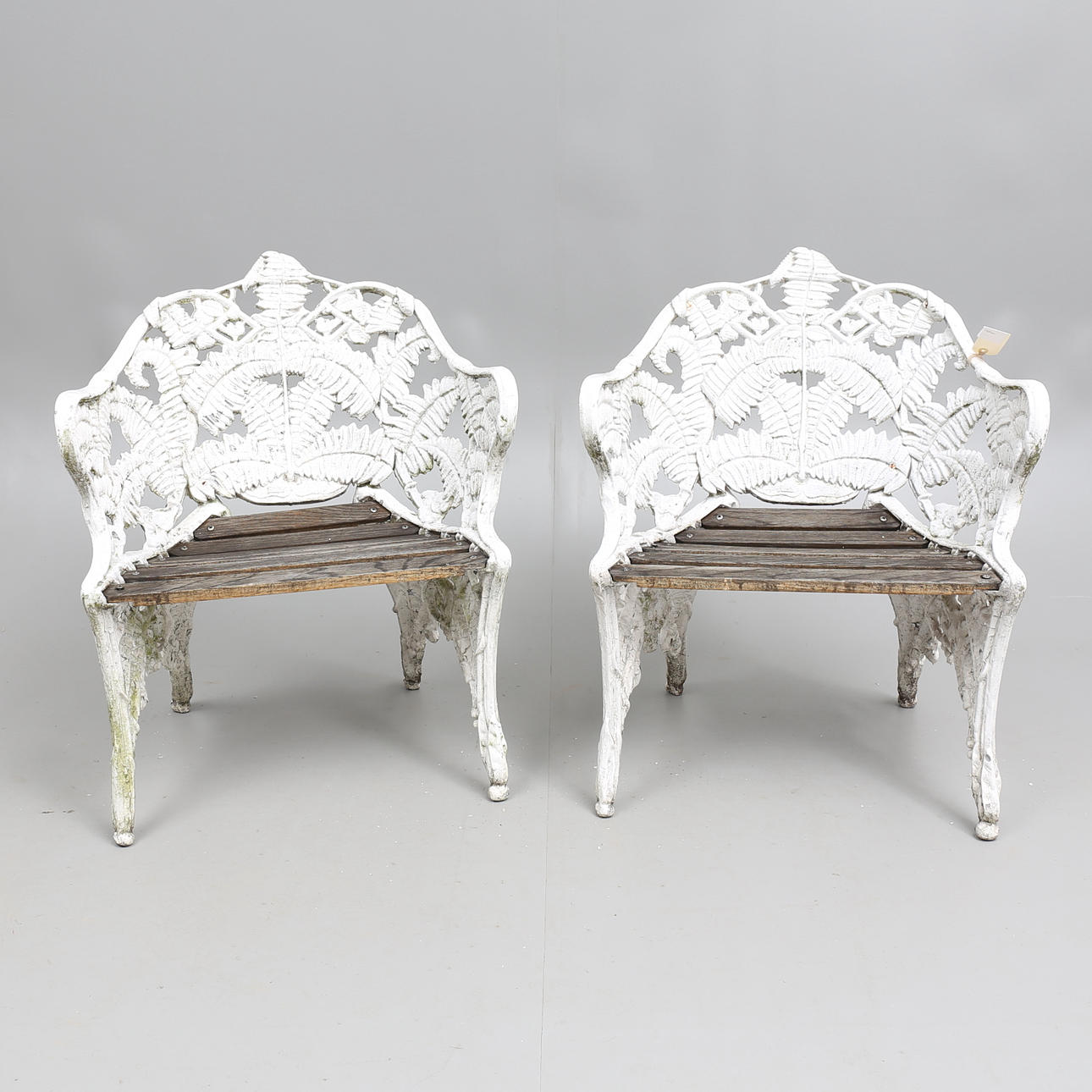 TRÄDGÅRDSSTOLAR, ett par, RIAB.