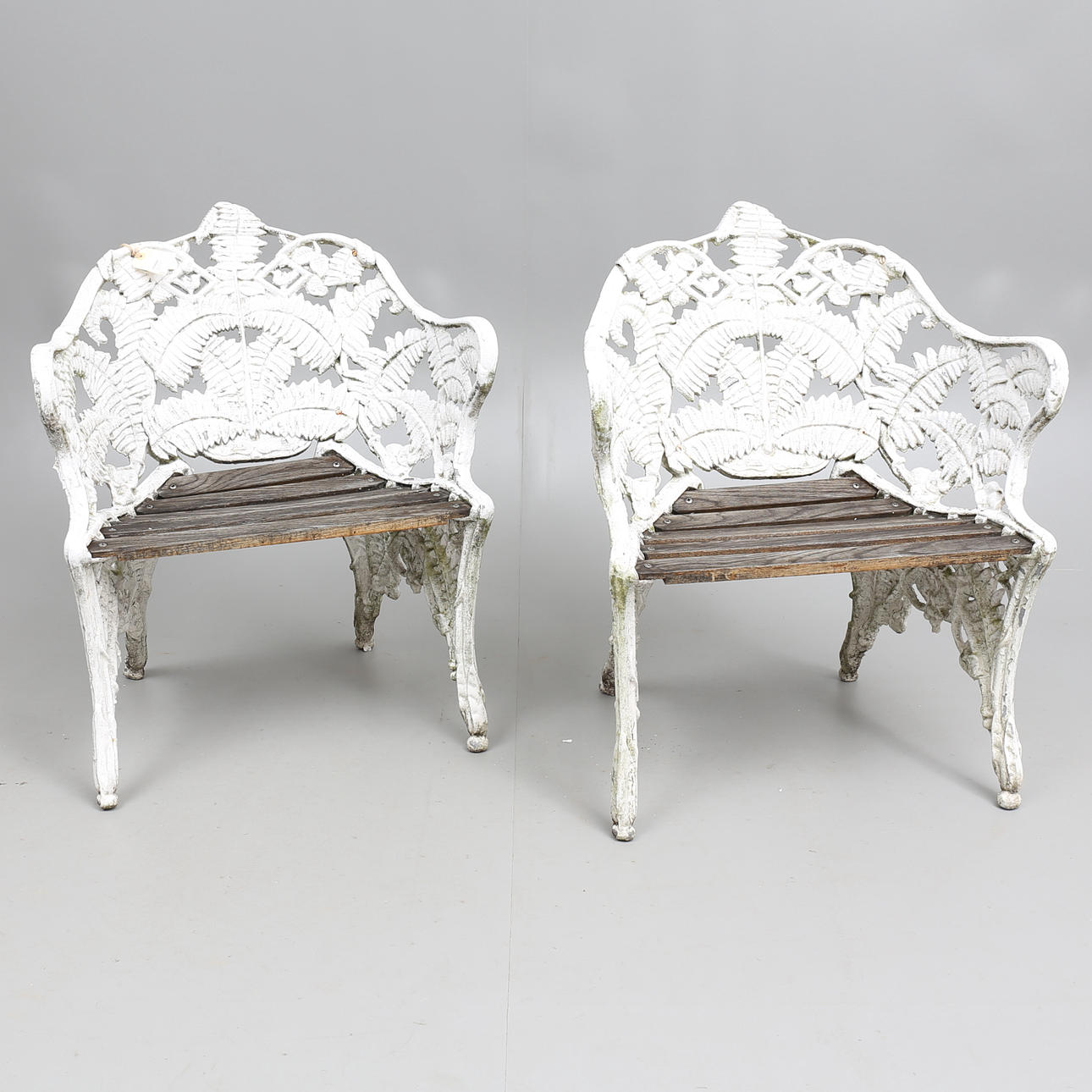 TRÄDGÅRDSSTOLAR, ett par, RIAB.