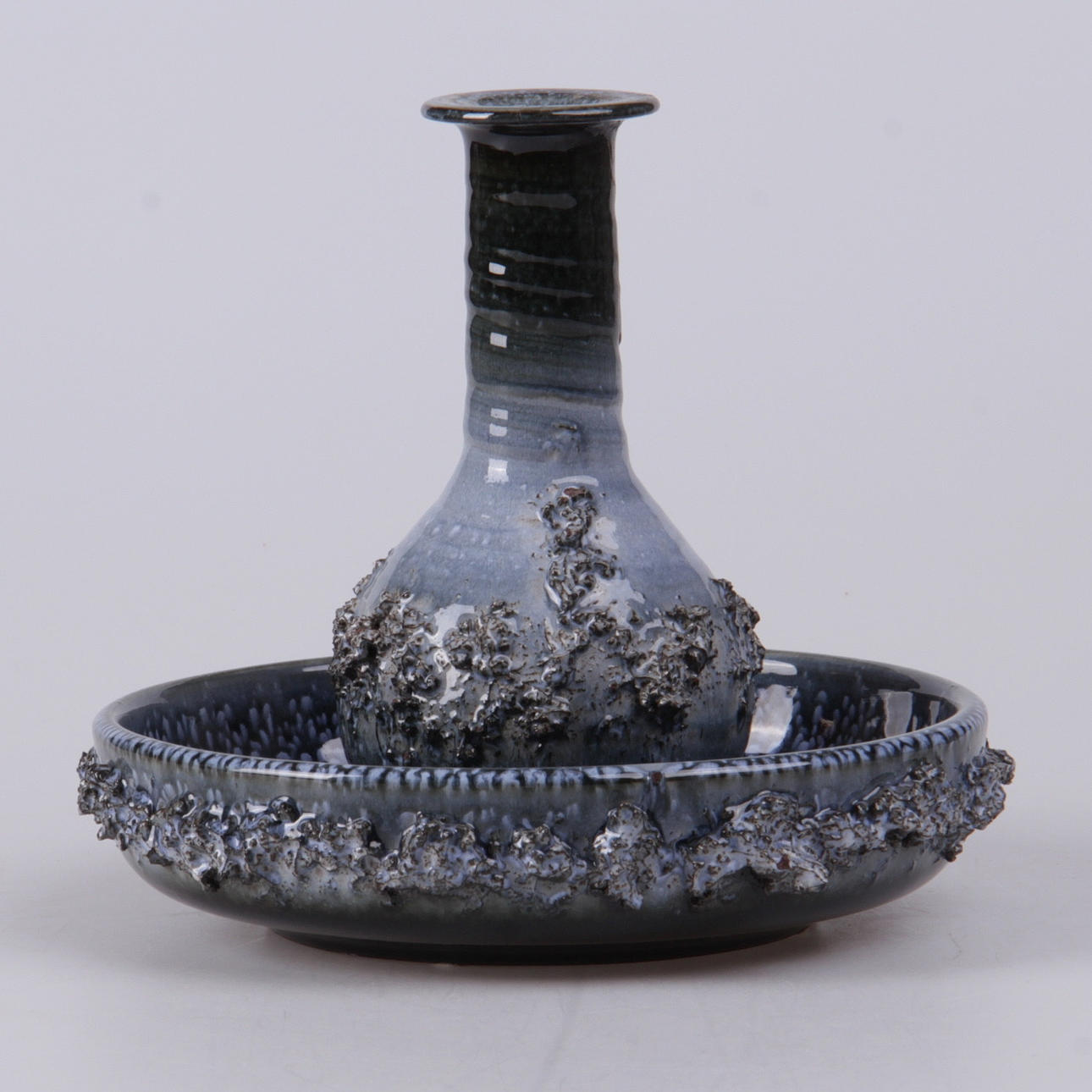 SKÅLFAT, samt vas, Ragnar Kjartansson, Lava Ceramics, Island.