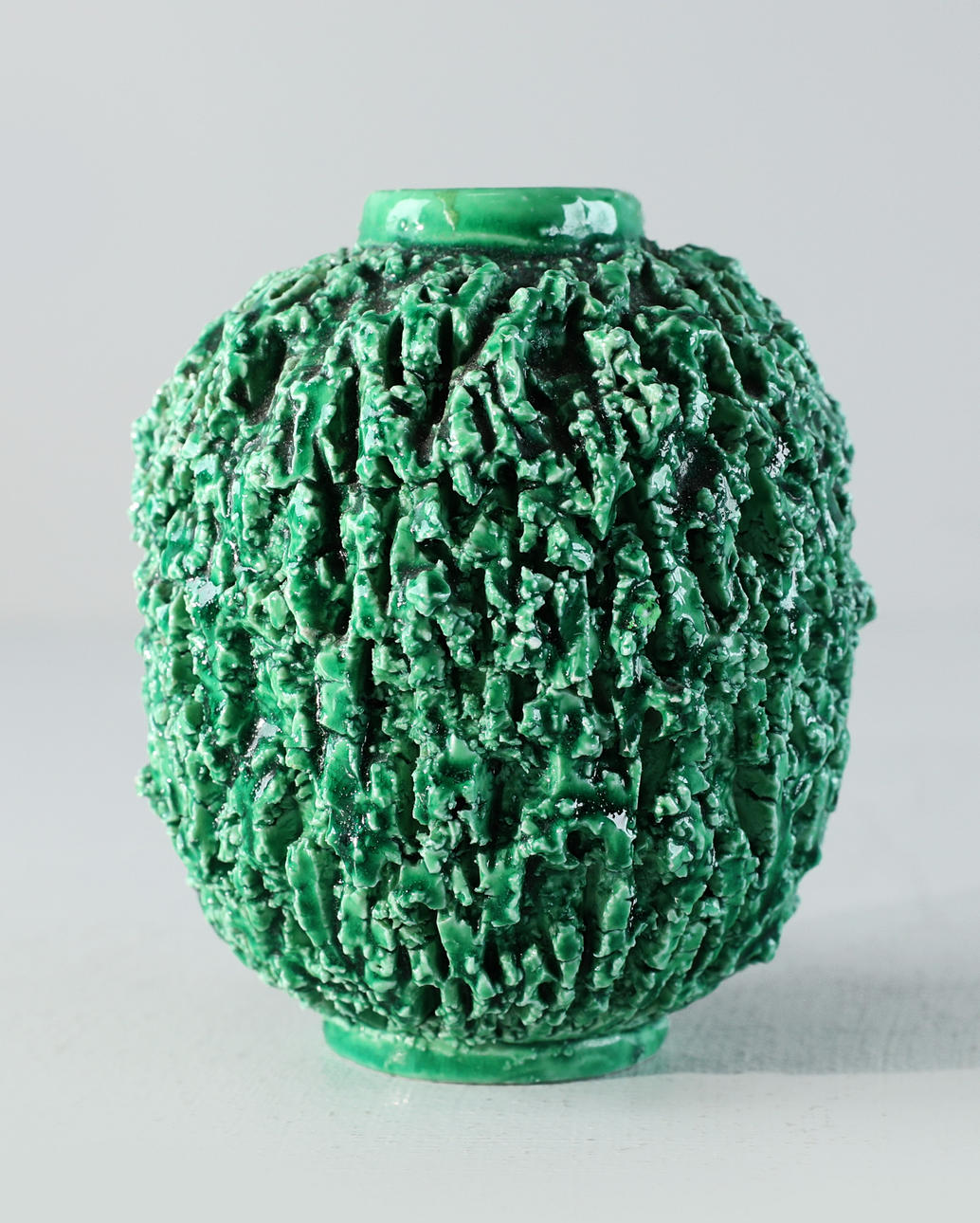GUNNAR NYLUND. vase, chamotte, Rörstrand, designed in 1936.