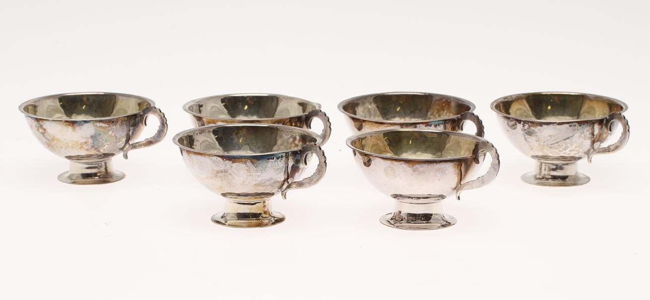 PARTI SILVER, bla punschmuggar, vikt 303 g.