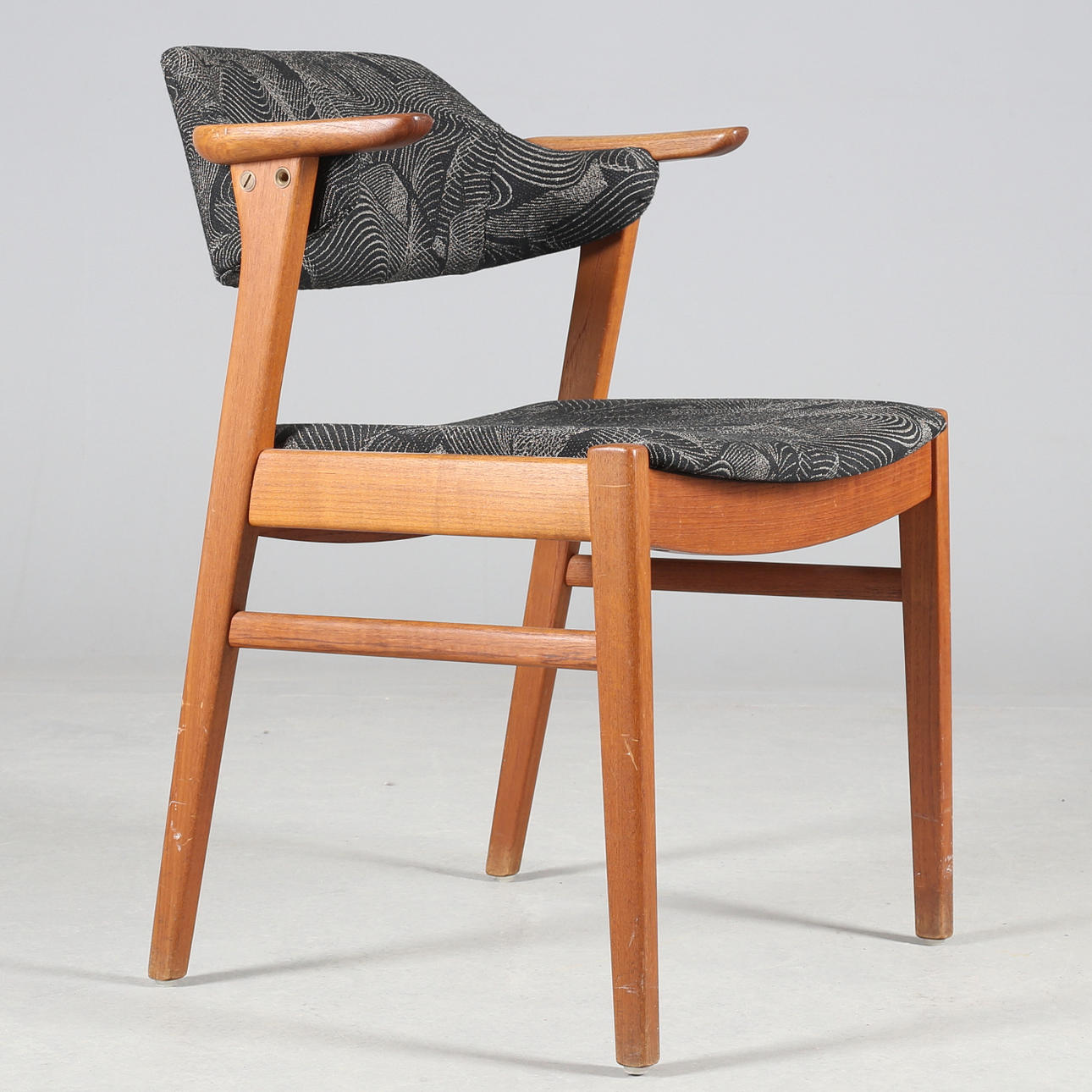 KARMSTOL, teca, marca CE Ekström, Albin Johansson & Söner.