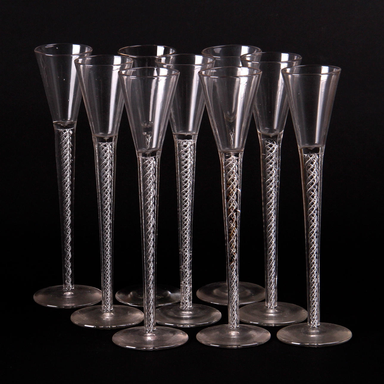 SPETSGLAS, med luftspiral, 9 st. 1900-tal.