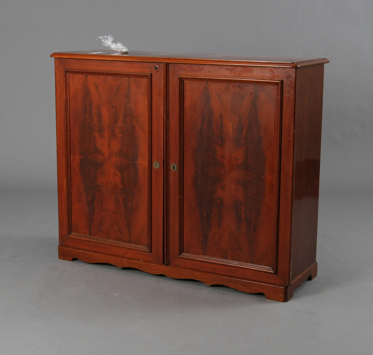 ARKIVSKÅP, 1900-tal.