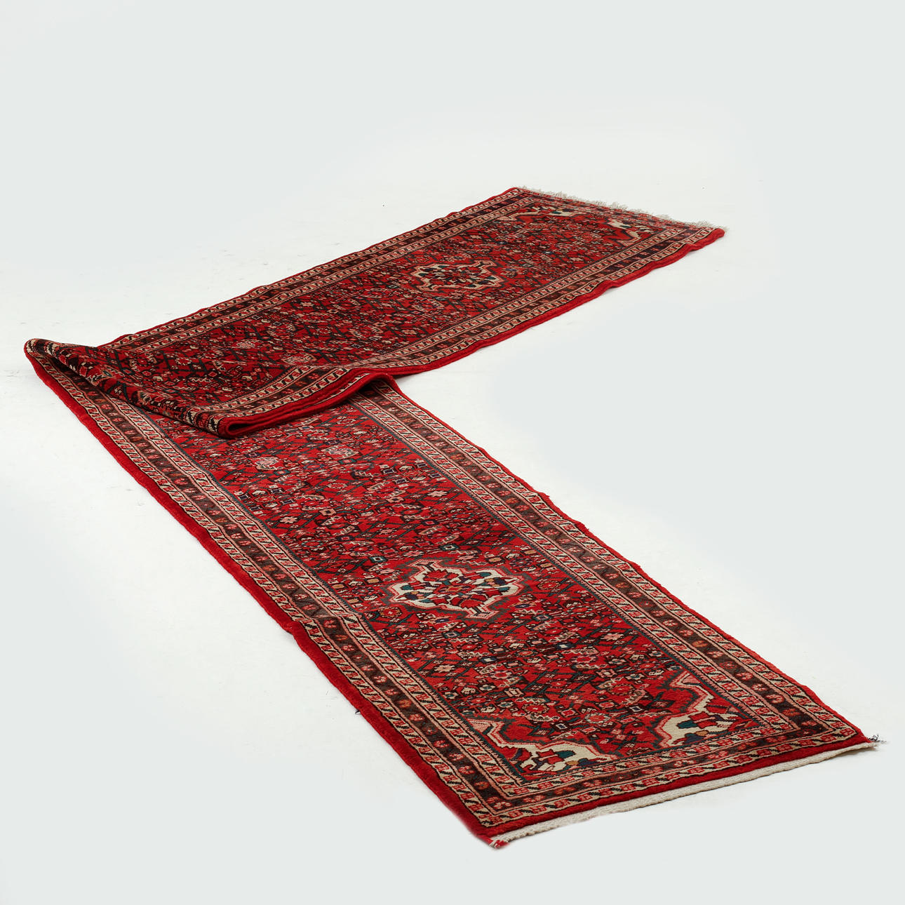 CARPET, oriental, 500 x 82 cm.