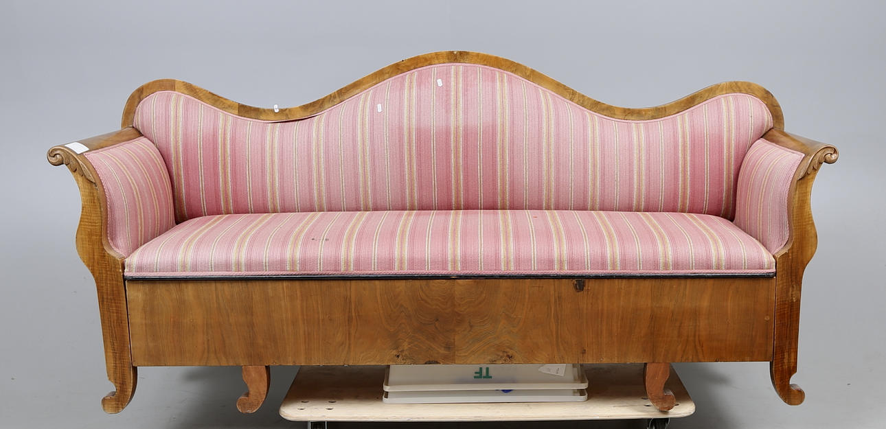 SOFFA, nyrokoko, 1800-talets andra hälft.