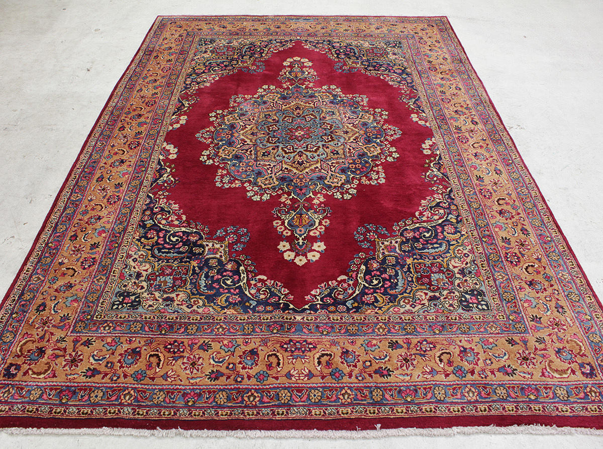 CARPET, Oriental, Meshed, 294 x 197 cm.