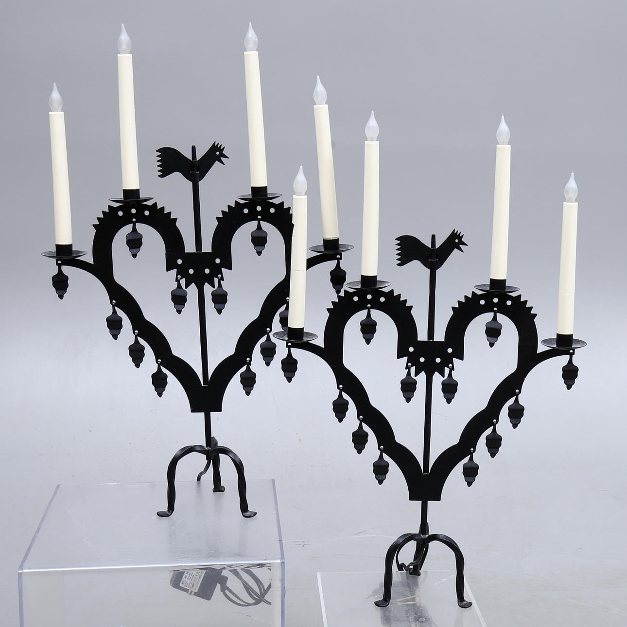 TUPPLJUSSTAKAR, 1 par, smide, el, samtida.