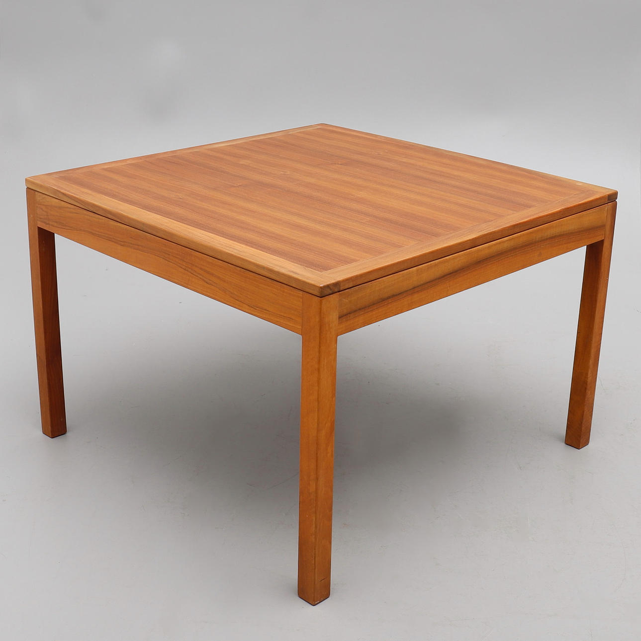 BØRGE MOGENSEN. COFFEE TABLE, model 5363, 1960s.