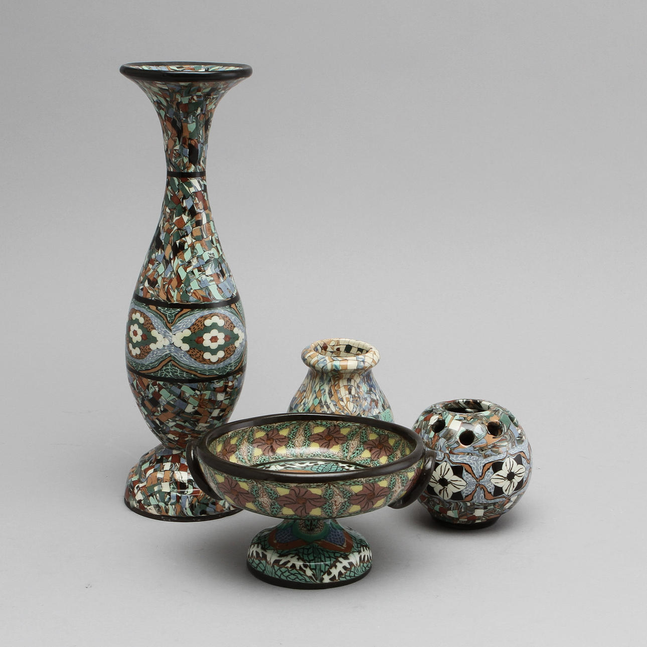 A M GERBINO VALLAURIS. mosaikkeramik, 4 delar.