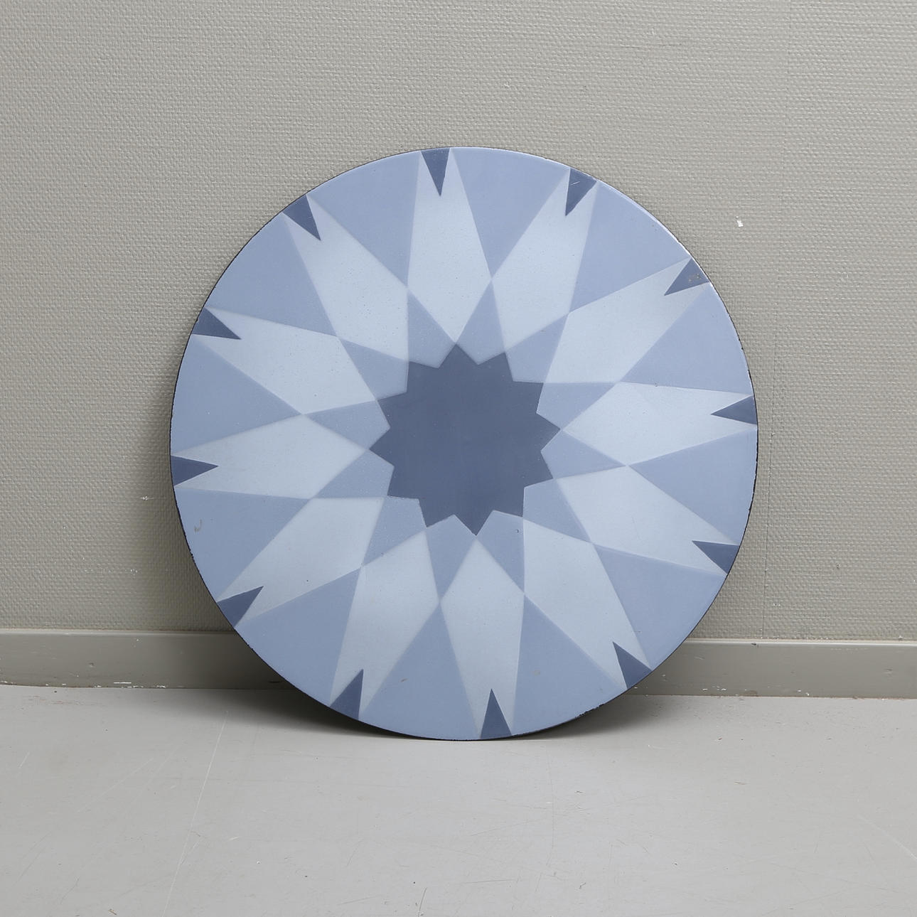 BORDSSKIVA, metall och emalj, Kerstin Hörlin Holmqvist, NK-triva, 1950-tal.