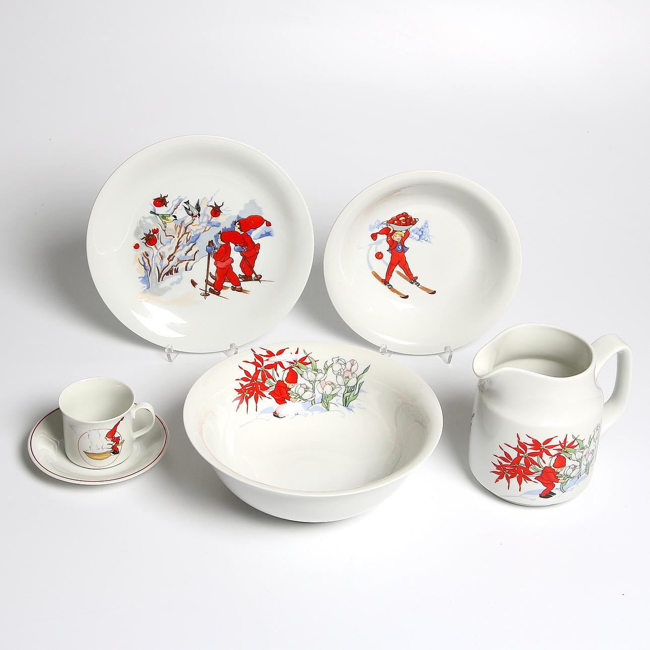 MAT och KAFFESERVIS, 50 delar, porslin,"Tomtejul" Aina Strandberg, Rörstrand.