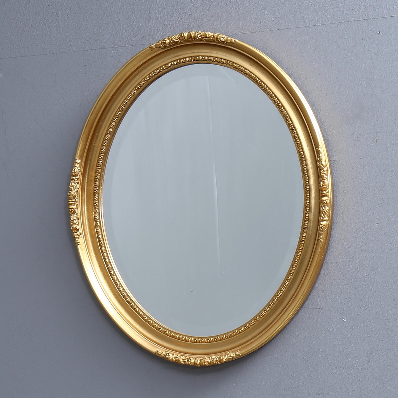 SPEGEL, gustaviansk stil, 1900-/2000-tal.