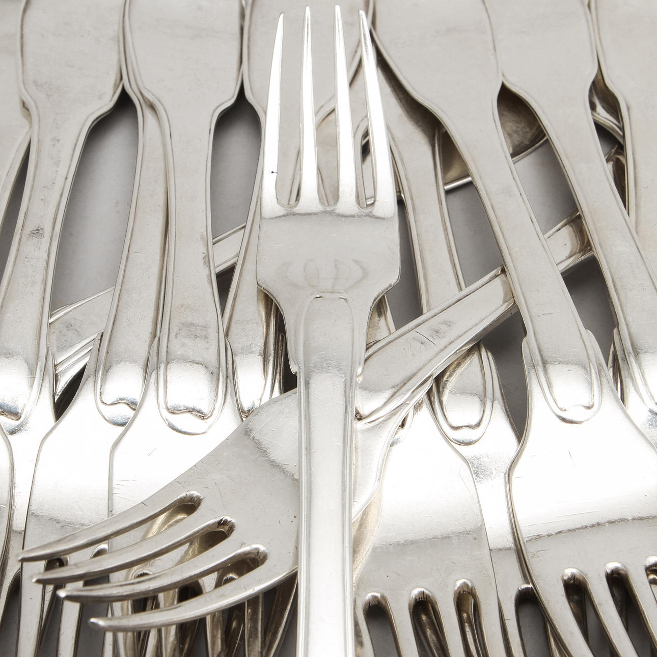 GAFFLAR, 16 st, silver, Arvid Floberg, Stockholm 1772,1783,1785,1793, 1795, ca 1120 gram.