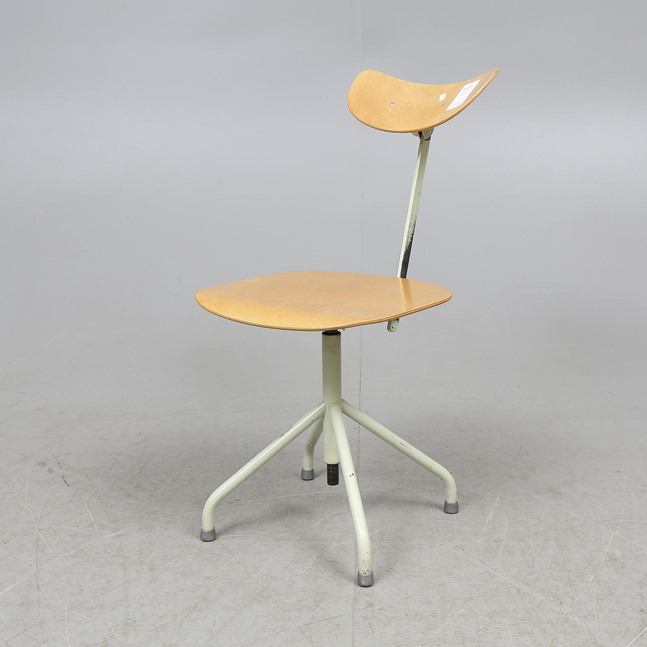 SKRIVBORDSSTOL, Åry Stålmöbler, 1900-talets andra hälft.