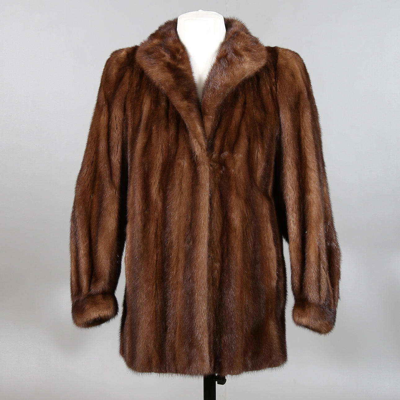 PÄLSJACKA. Mink, Saga Mink, 1990-tal.