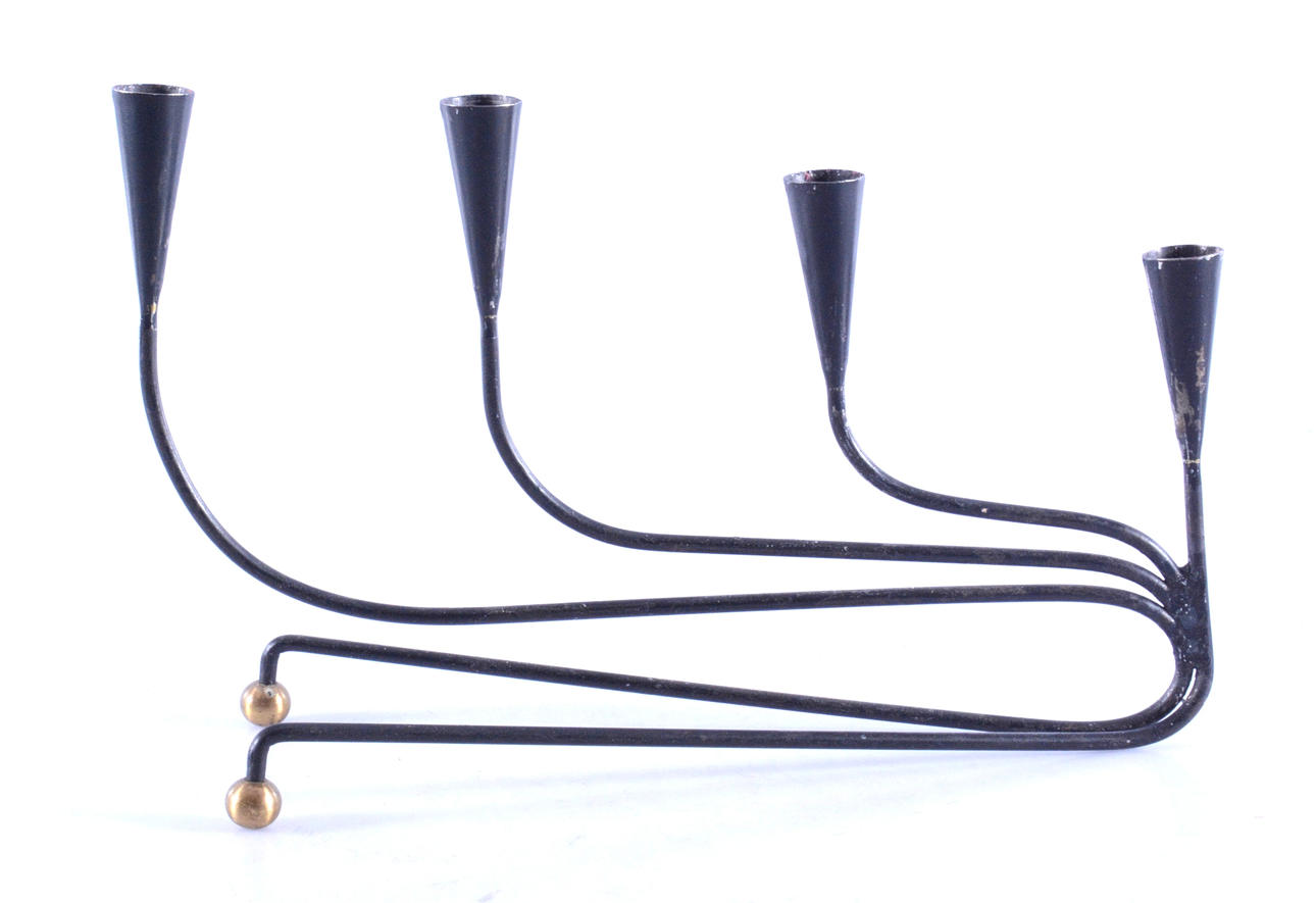 KANDELABER, svartlackerad metall, 1900-tal.