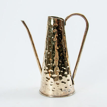 NIELSEN KUNST & KOBBERSMEDIE. Blumentopf/Wassertopf aus Messing.