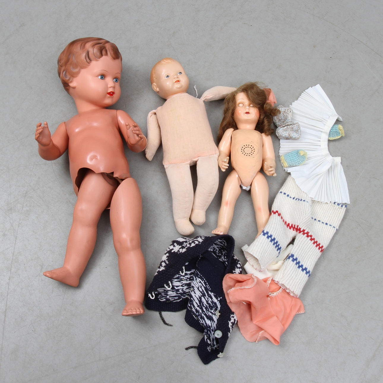 DOCKOR 3 stycken. Bland annat Sköldpadda och Cellba.