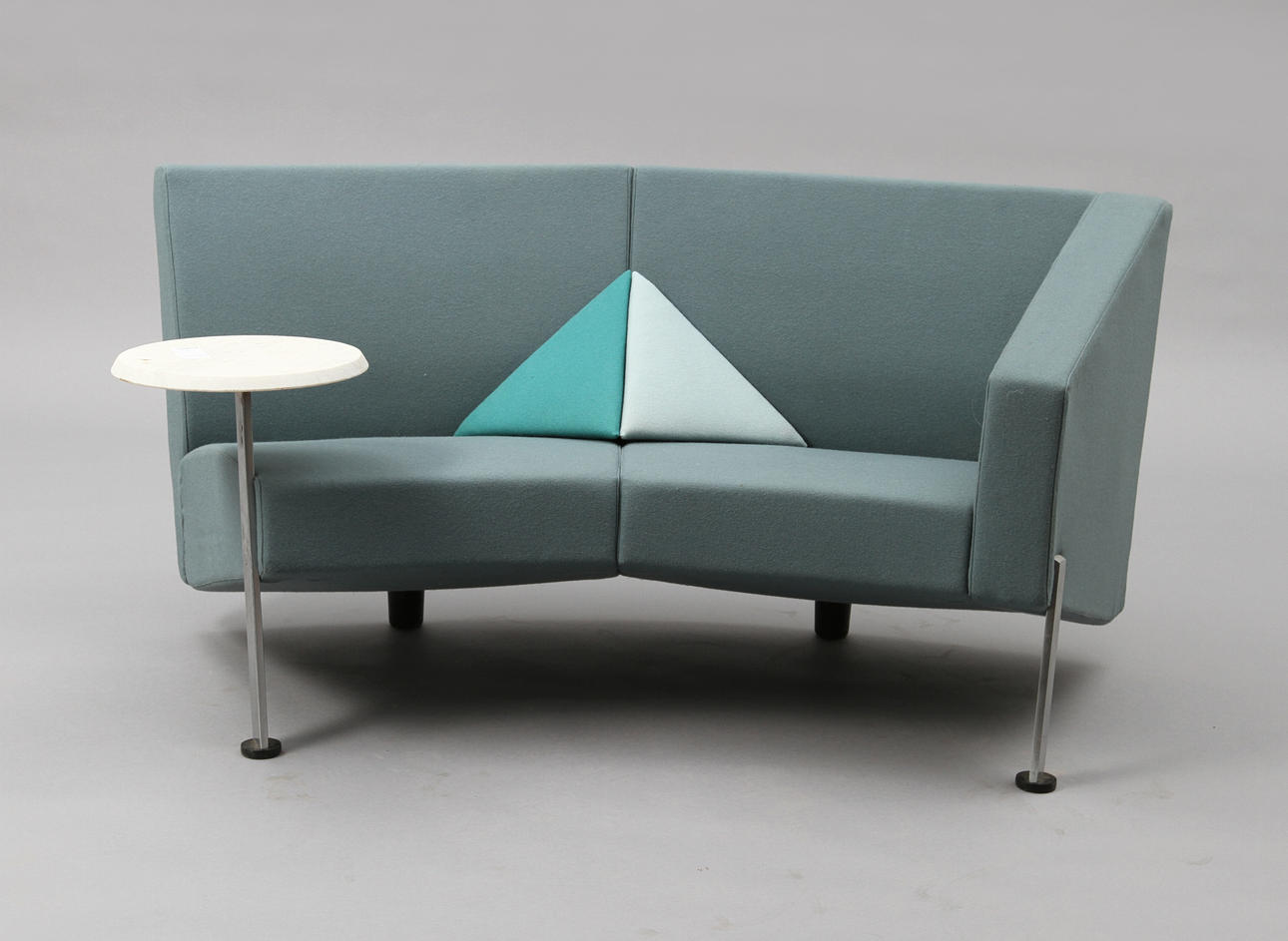 SOFFA, etikettmärkt Fritz Hansen.