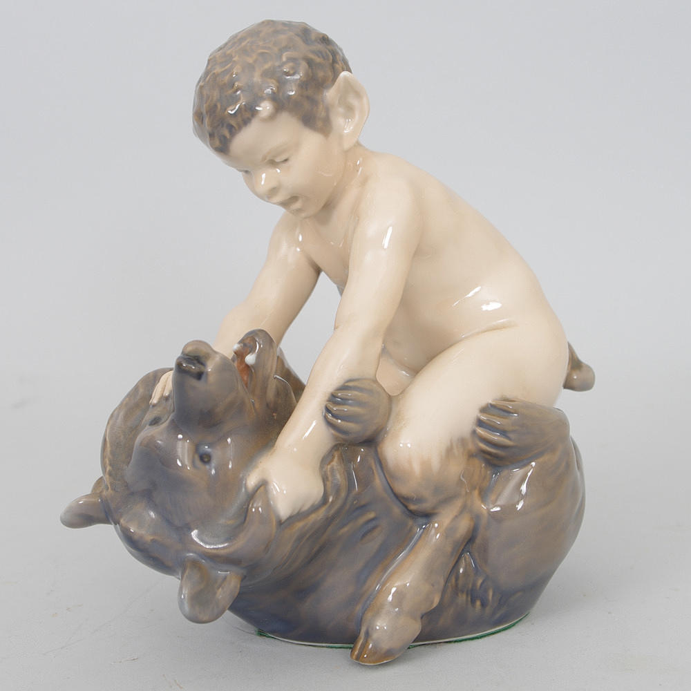 FIGURIN, porslin, faun och björn, Royal Copenhagen.