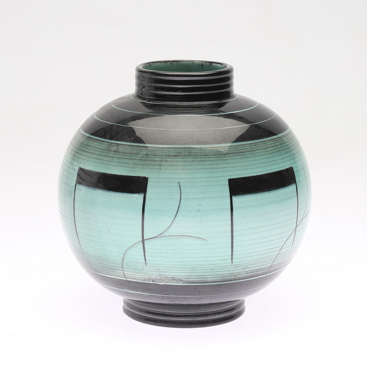 ILSE CLAESSON. vas, flintgods, art deco, Rörstrand, monogramsignerad.