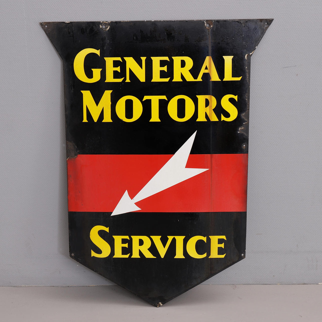 "GENERAL MOTORS", emaljerad skylt.