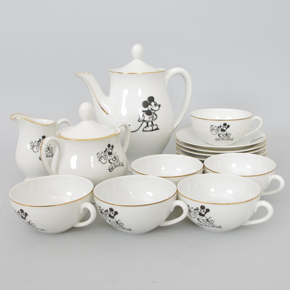 DOCKSERVIS, Musse Pigg-dekor, Hackefors 1950-tal.