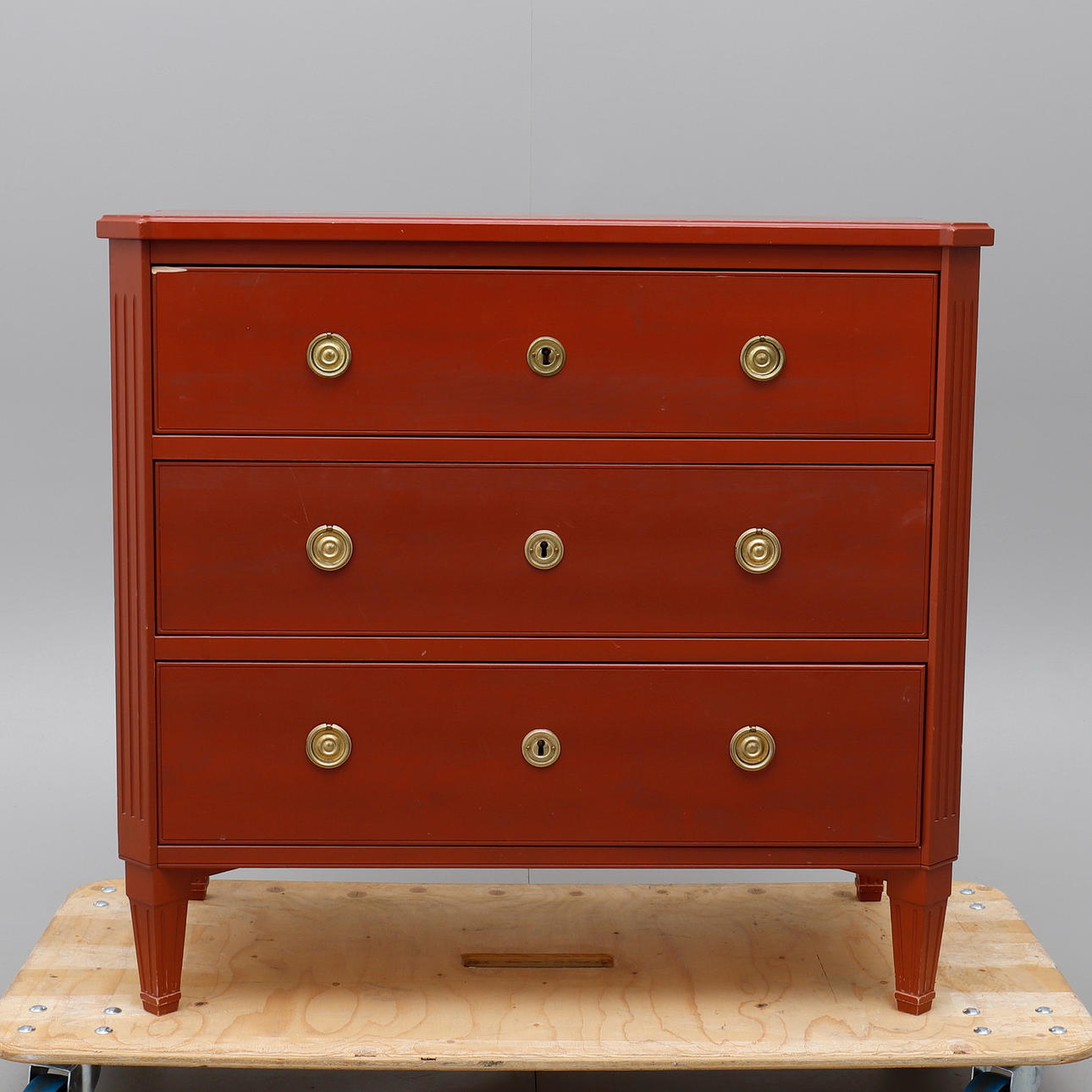 Kommode, „Medevi“ aus der Serie aus dem 18. Jahrhundert von IKEA. Möbel - Kommoden
