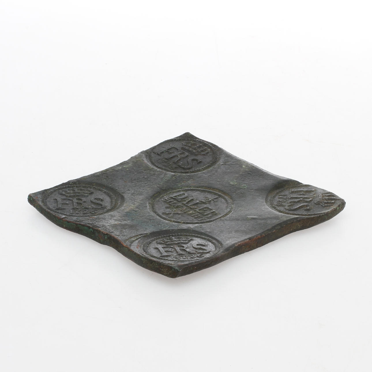 PLÅTMYNT, Sverige, 1/2 Daler S.M. 1726.