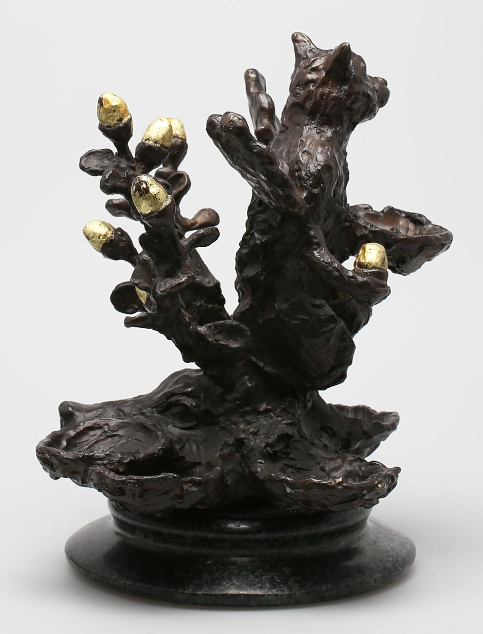 ERNST BILLGREN. Björn med ekollon. Brons. Signerad E B.