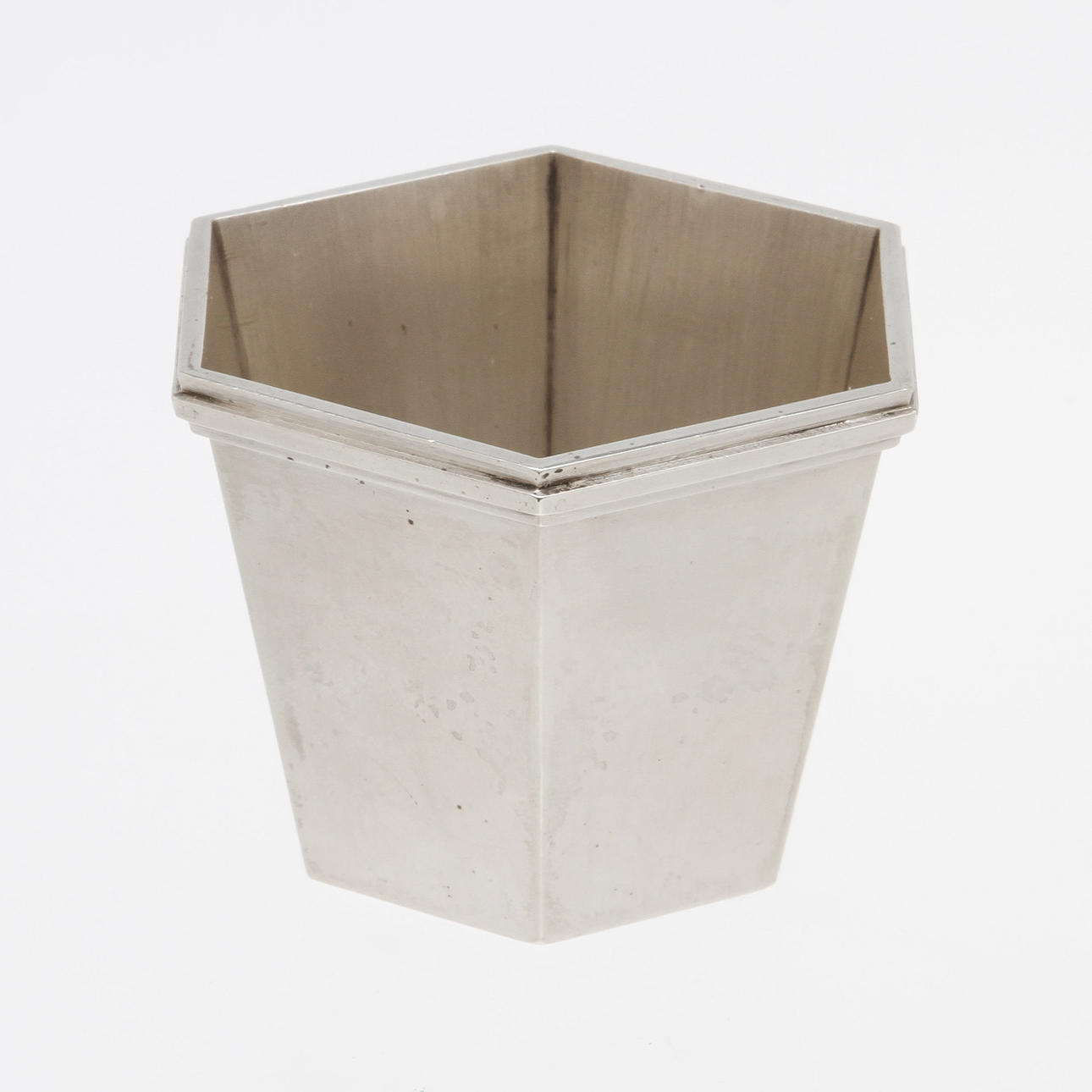 WIWEN NILSSON. Bägare, Silver 89,6 gram.