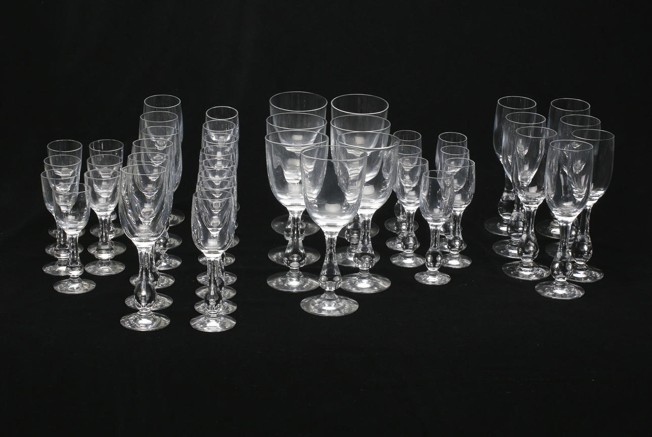 FRITZ KALLENBERG. Glasservis, 42 delar, Boda.