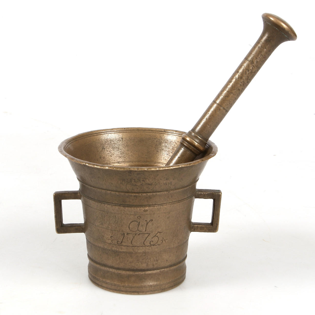 MORTAR, with impact, bronze, marked 1775.