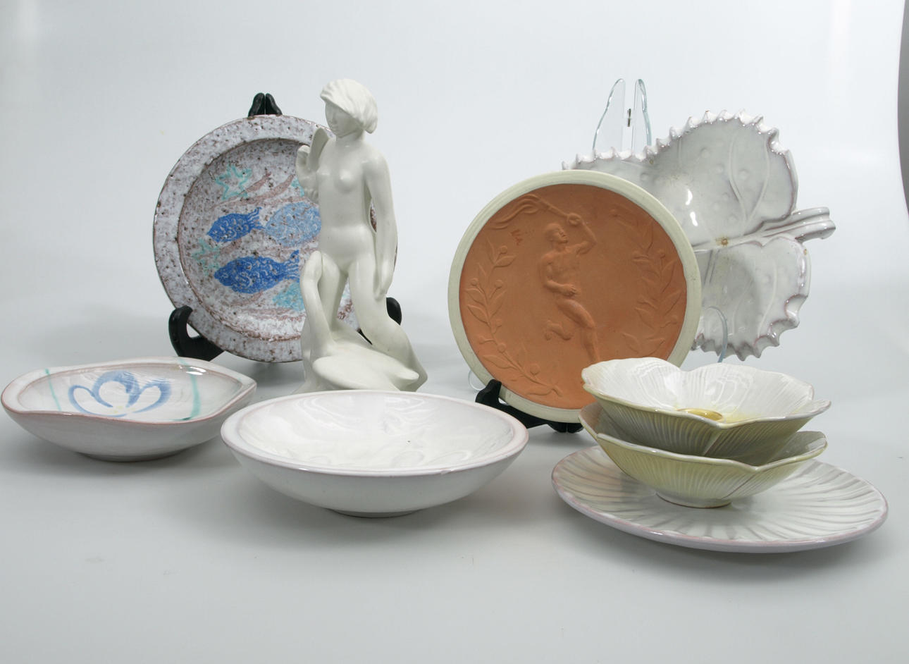 PARTI KERAMIKFÖREMÅL, 9 delar, Uppsala-Ekeby och Ekeby.