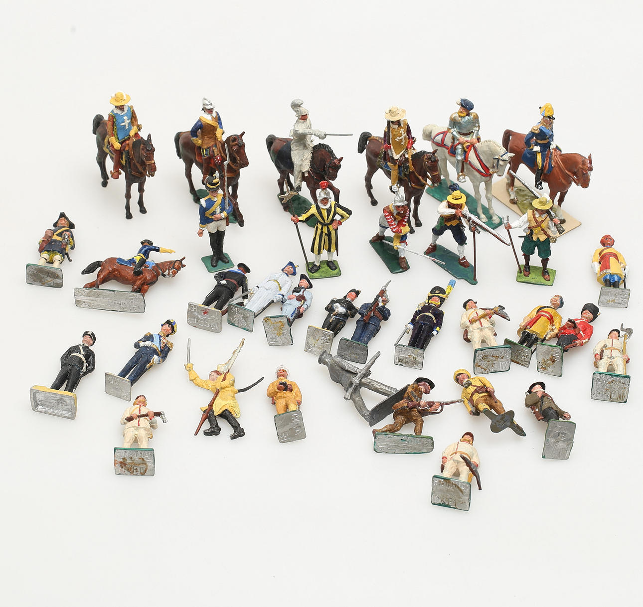 TIN FIGURES mostly Holger Eriksson, , about 35 parts.