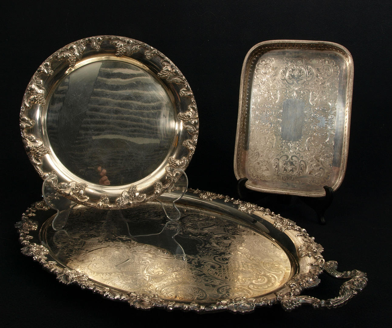 SERVERINGSBRICKOR, pläter, 3 stycken, bland annat England.