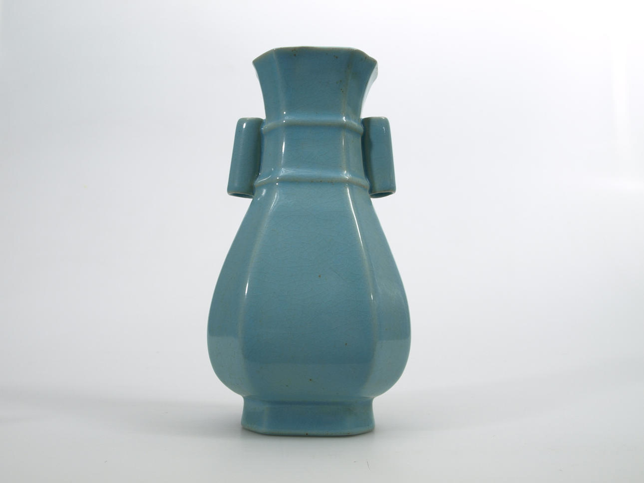 VAS, porslin, Kina, 1900-tal.