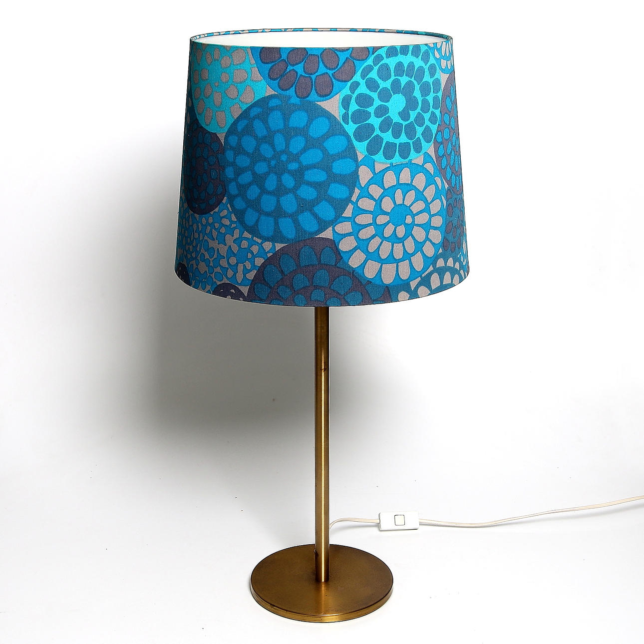 BORDSLAMPA, "Basis", Uno och Östen Kristansson, Luxus, Vittsjö samt Marjatta Metsovaara. 1960-tal.