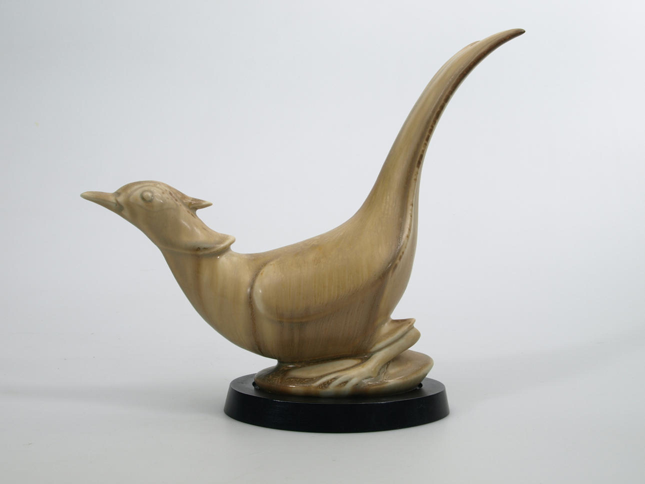GUNNAR NYLUND. Figurin, keramik, Fågel, signerad G.N., Rörstrand.