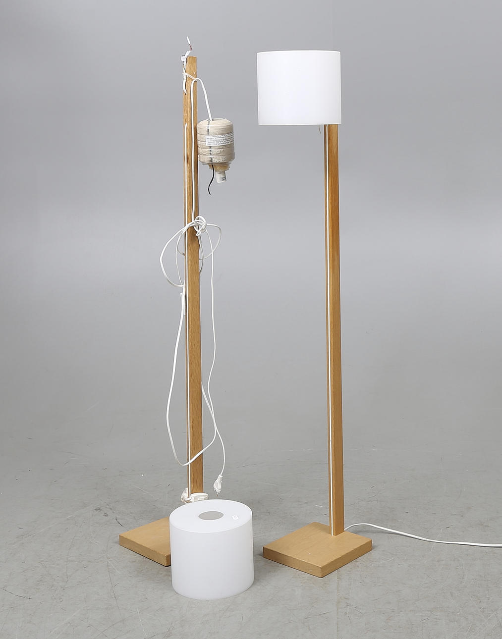 GOLVLAMPOR, ett par, Uno & Östen Kristiansson, Luxus.