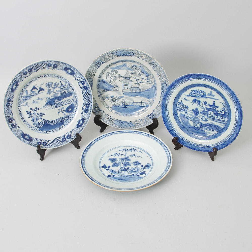 TALLRIKAR, 4 stycken, blå/vitt porslin, Kina, 1800/1900-tal.