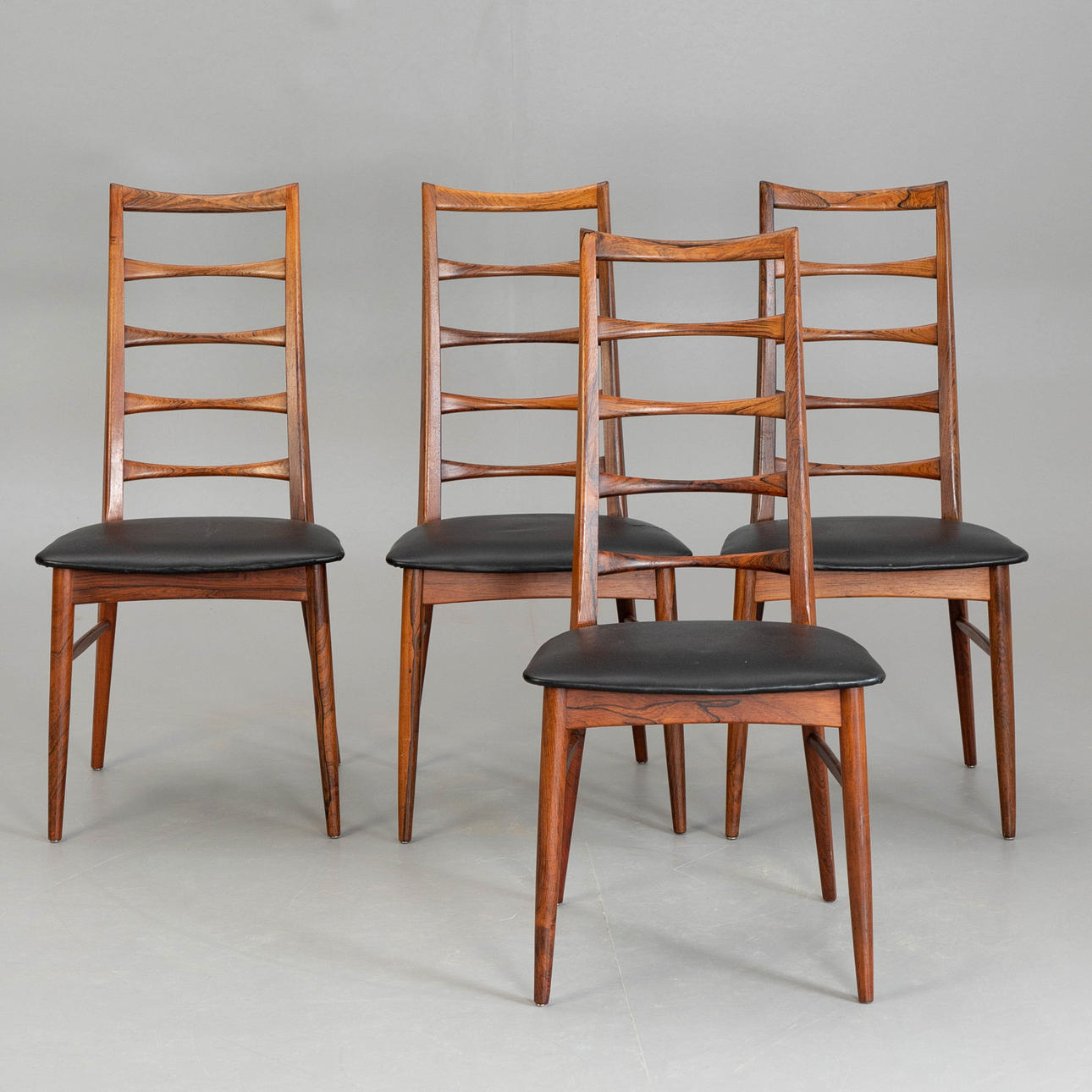 Niels Koefoed, 4 stole 'Lis' i palisander.