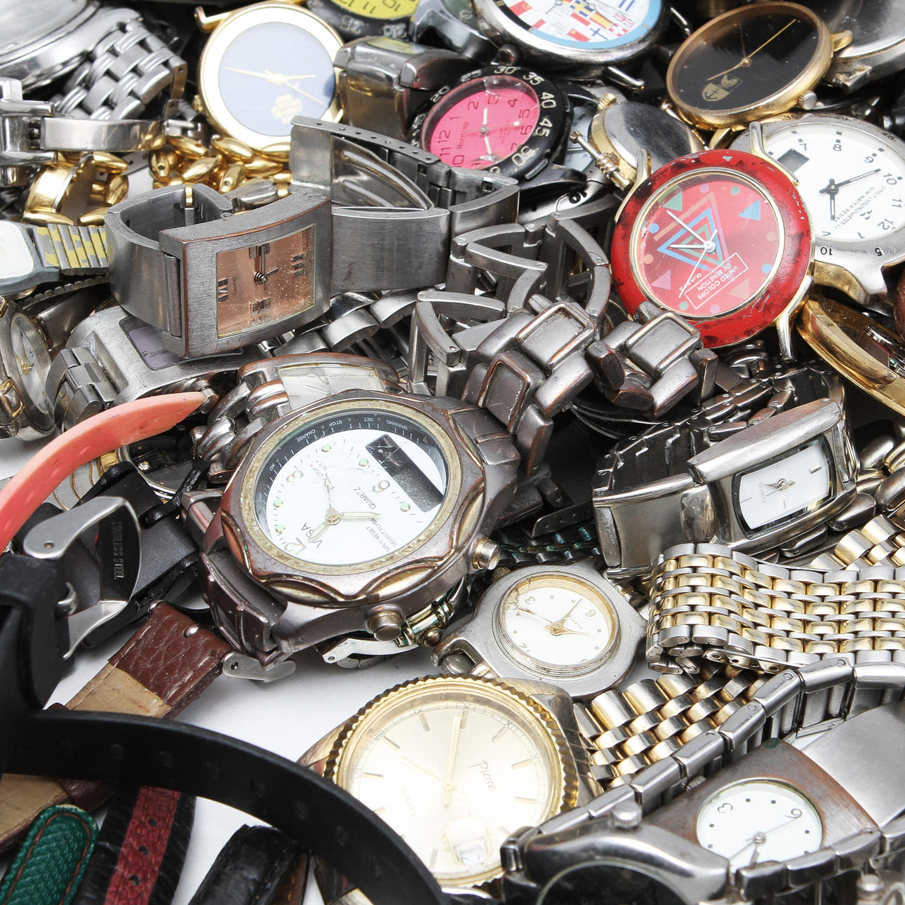 ARMBANDSUR.
