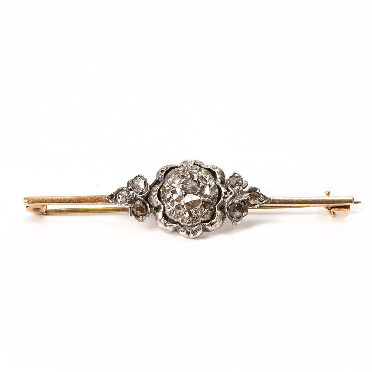 BROSCH, med rosenslipade diamanter.
